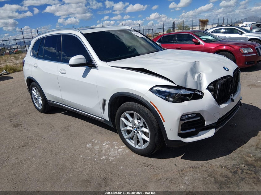 2019 BMW X5 VIN 5UXCR6C55KLL03725 — IAAI salvage auction photo