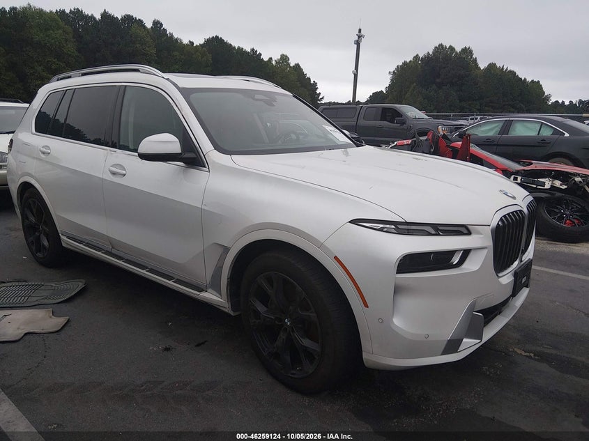 2025 BMW X7 VIN 5UX23EM03S9Z24646 — IAAI salvage auction photo