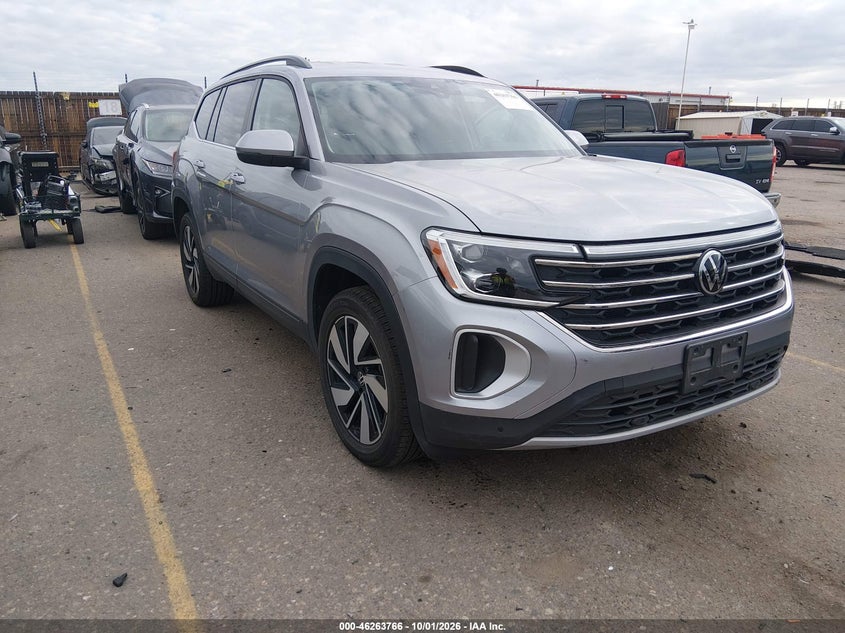 2025 Volkswagen Atlas VIN 1V2WR2CA6SC501457 — IAAI salvage auction photo