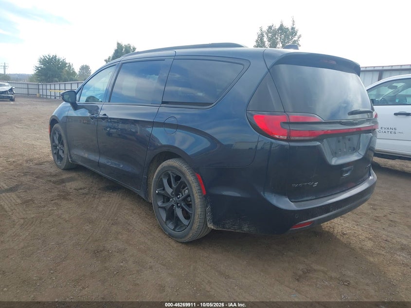 2025 Chrysler Pacifica VIN 2C4RC1GG1SR611008 IAAI salvage auction — FRONT END, Enterprise Vehicles Clear Only (Virginia), sold $19,400 on 2026-10-07 (photo 3)
