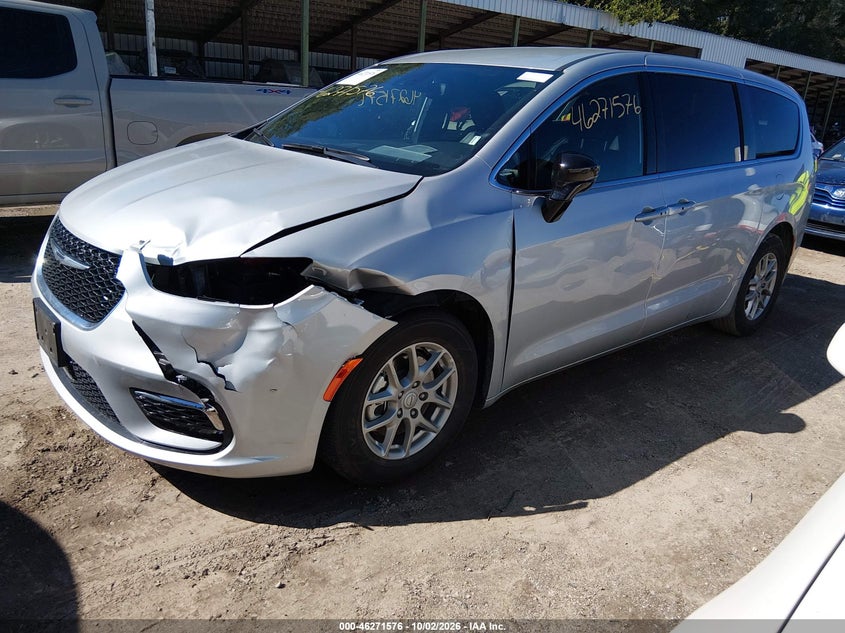 2026 Chrysler Pacifica VIN 2C4RC1BG6TR268348 IAAI salvage auction — LEFT FRONT, Wait Title, sold $16,700 on 2026-10-07 (photo 2)