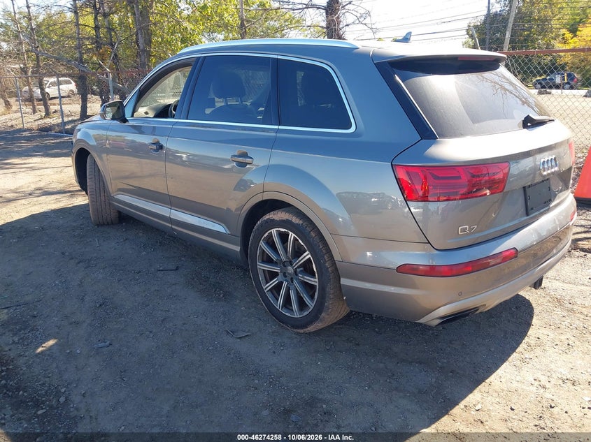 2017 Audi Q7 VIN WA1LABF76HD030063 IAAI salvage auction — Normal Wear & Tear, Clear, sold $4,000 on 2026-10-19 (photo 3)