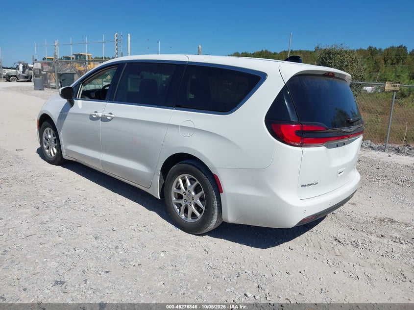 2023 Chrysler Pacifica VIN 2C4RC1BG9PR591167 IAAI salvage auction — REAR END, Enterprise Vehicles Clear Only (Alabama), sold $7,725 on 2026-10-07 (photo 3)