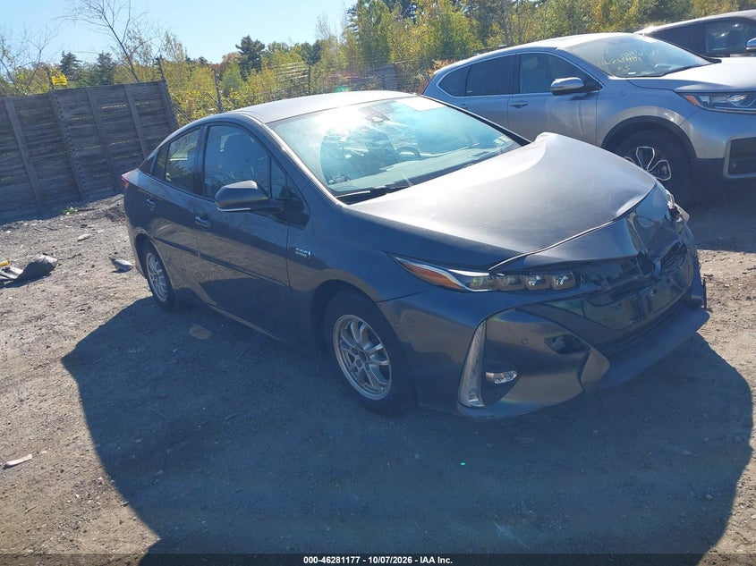 2017 Toyota Prius VIN JTDKARFP8H3004841 — IAAI salvage auction photo