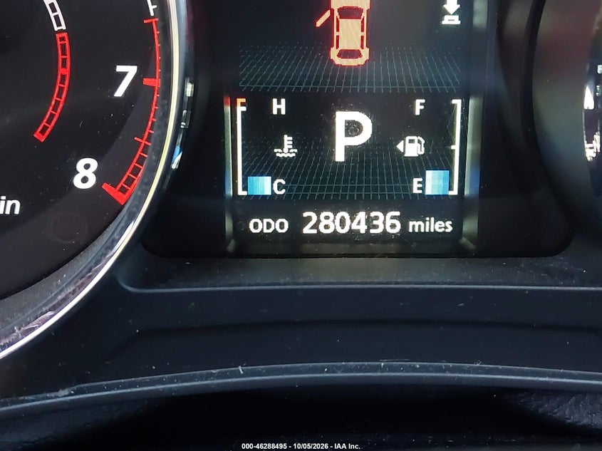 2018 Mitsubishi Outlander VIN JA4AP3AU4JU003393 IAAI salvage auction — Normal Wear & Tear, Clear, sold $2,025 on 2026-10-19 (photo 7)