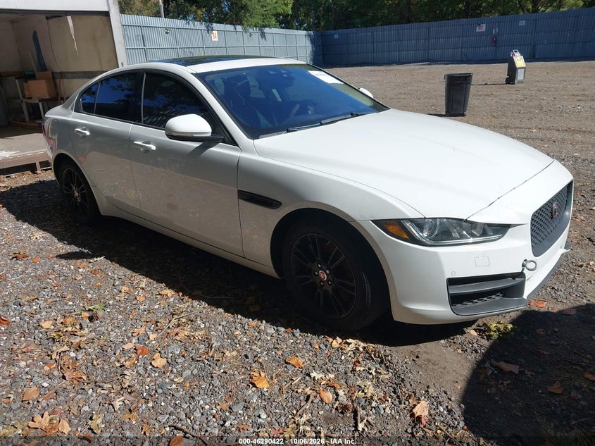 2018 Jaguar Xe VIN SAJAJ4FN4JCP23749 IAAI salvage auction — NORMAL WEAR, Wait Title, sold $0 on 2026-10-17 (photo 1)