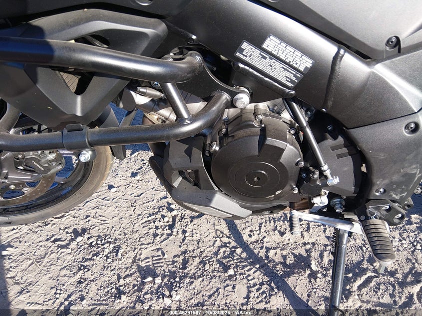 2016 Suzuki Dl1000 VIN JS1VU51A2G2100429 IAAI salvage auction — NORMAL WEAR, Regular (Nevada), sold $3,550 on 2026-10-16 (photo 9)