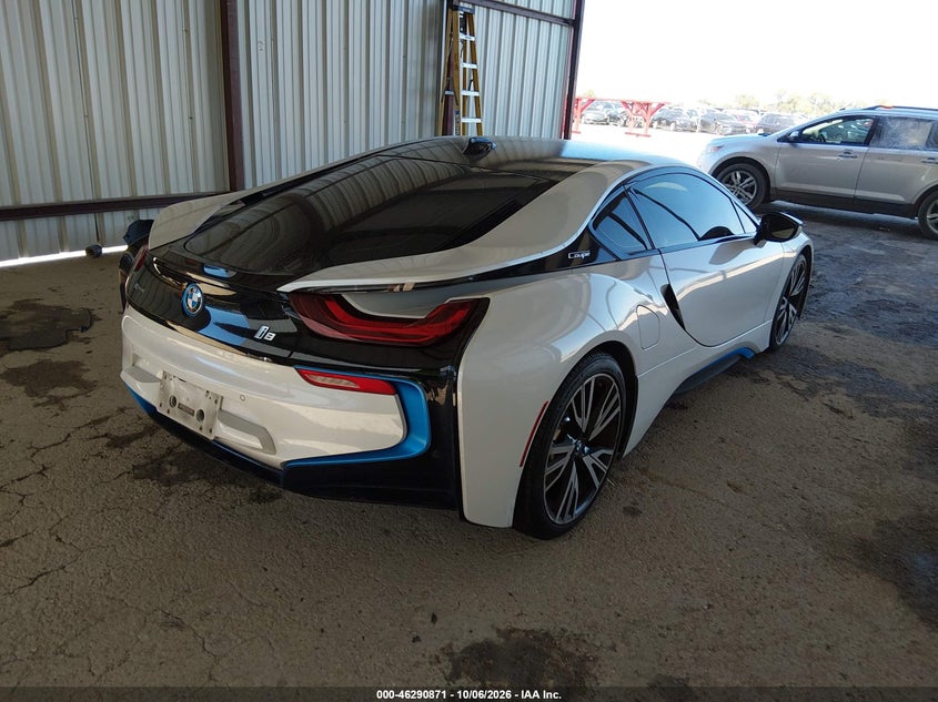 2016 BMW I8 VIN WBY2Z2C5XGV675903 IAAI salvage auction — NORMAL WEAR, Original (Texas), sold $5,200 on 2026-10-23 (photo 4)