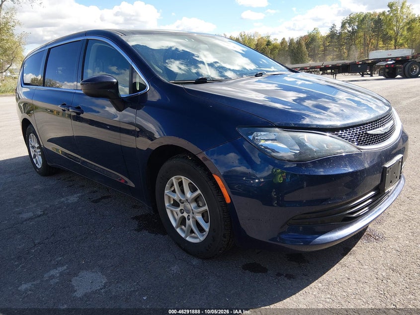 2020 Chrysler Voyager VIN 2C4RC1CG5LR211749 — IAAI salvage auction photo