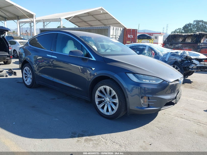 2017 Tesla Model x VIN 5YJXCBE29HF078382 IAAI salvage auction — REAR END, Wait Title, sold $10,200 on 2026-10-25 (photo 1)
