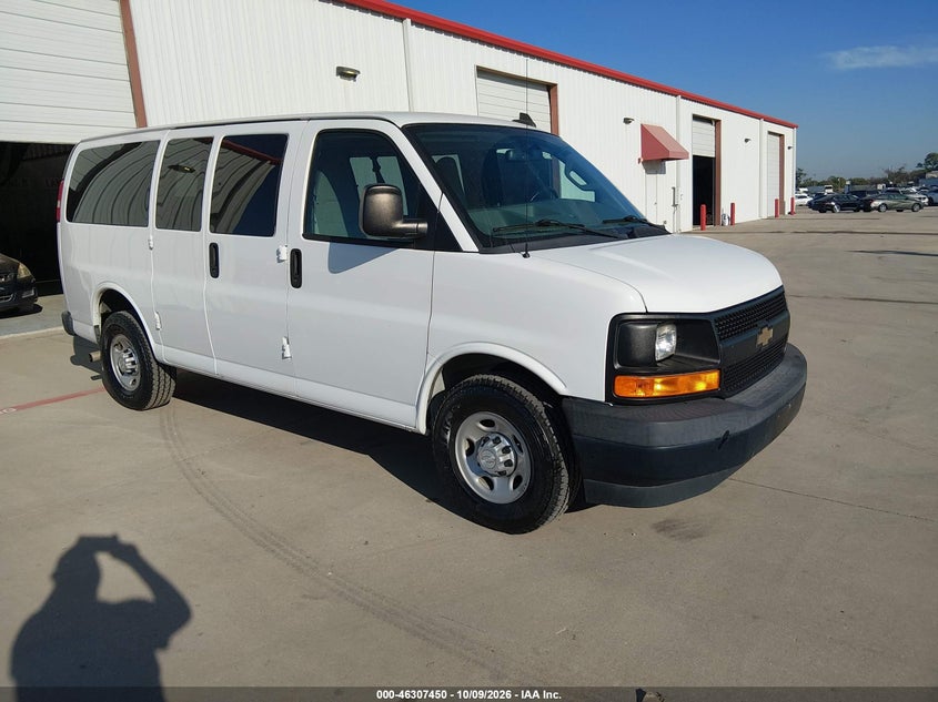 2017 Chevrolet Express 2500 VIN 1GAWGEFF3H1264083 — IAAI salvage auction photo
