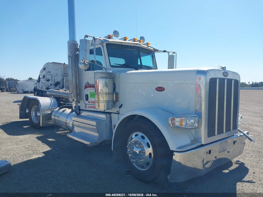 2022 Peterbilt 389 VIN 1XPXD49X0ND781014 — IAAI salvage auction photo
