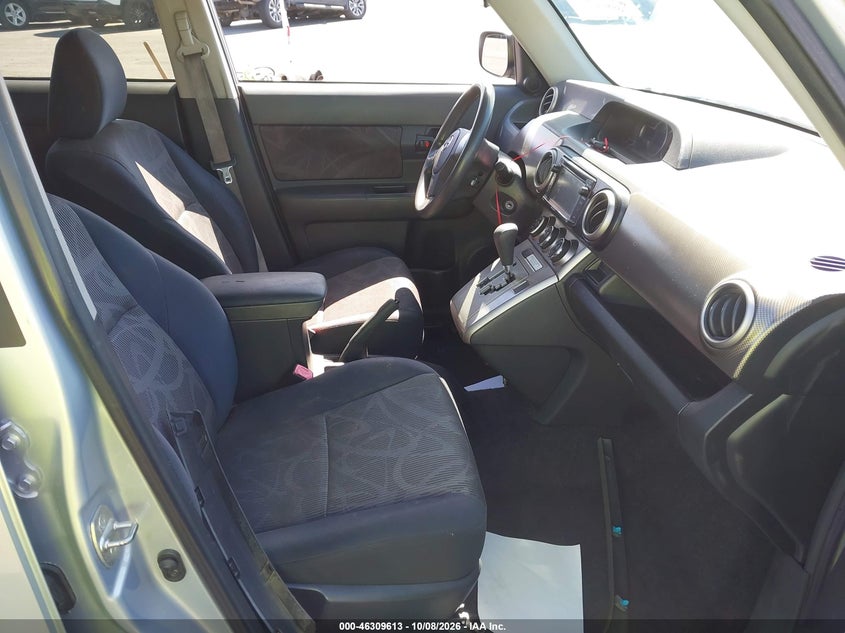 2013 Scion Xb VIN JTLZE4FE0DJ040473 IAAI salvage auction — REAR END, Wait Title, sold $750 on 2026-10-23 (photo 5)