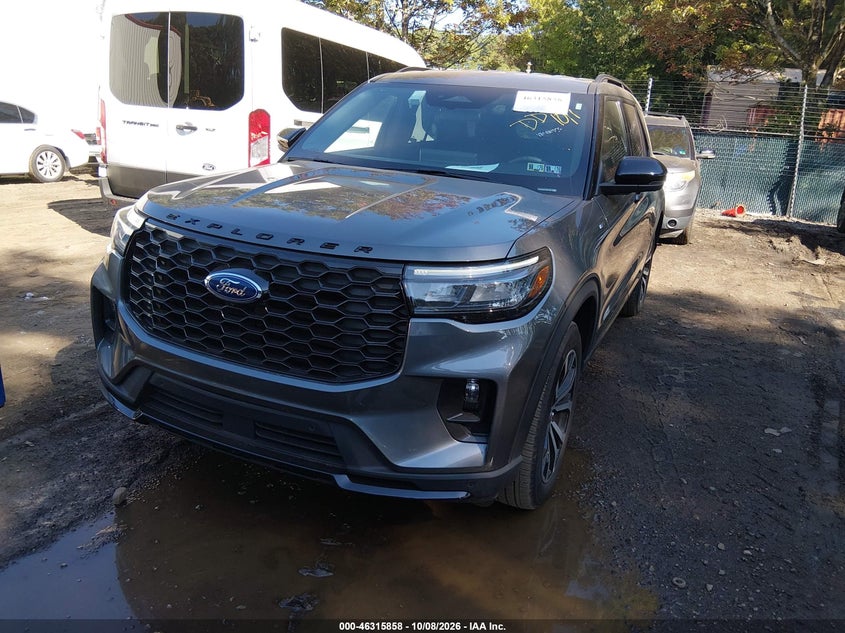2026 Ford Explorer VIN 1FMUK8KH1TGA17149 IAAI salvage auction — REAR END, Enterprise Vehicles Clear Only (Pennsylvania), sold $28,500 on 2026-10-15 (photo 2)