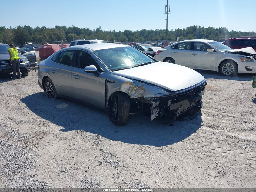 2026 Hyundai Sonata hybrid VIN KMHL24JJ2TA164771 — IAAI salvage auction photo