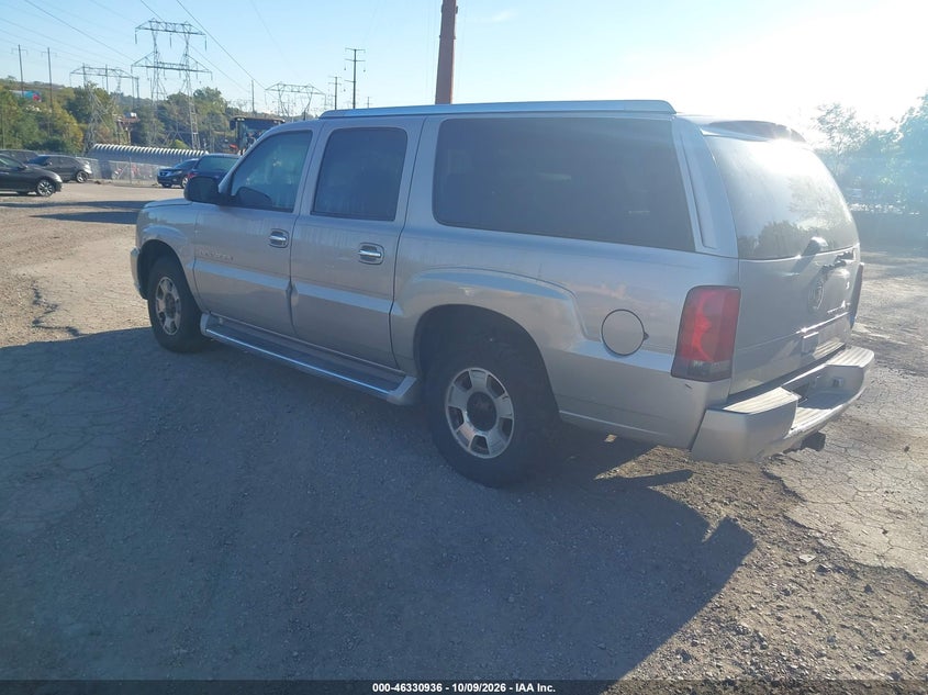 2005 Cadillac Escalade esv VIN 3GYFK66N65G211355 IAAI salvage auction — NORMAL WEAR, Clear (Pennsylvania), sold $0 on 2026-10-21 (photo 3)