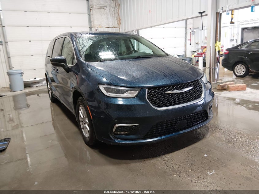 2023 Chrysler Pacifica VIN 2C4RC1BGXPR567427 — IAAI salvage auction photo