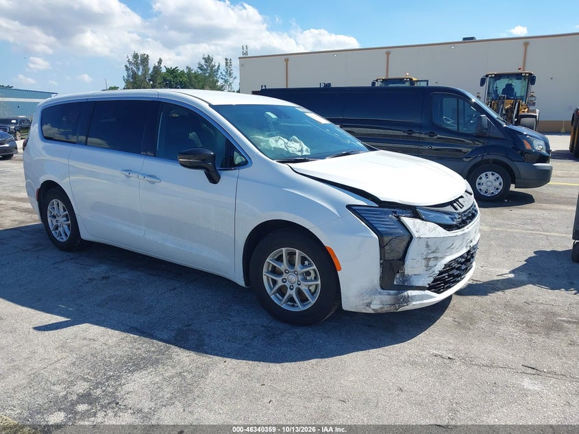 2027 Chrysler Pacifica VIN 2C4RC1BG1VR563201 — IAAI salvage auction photo