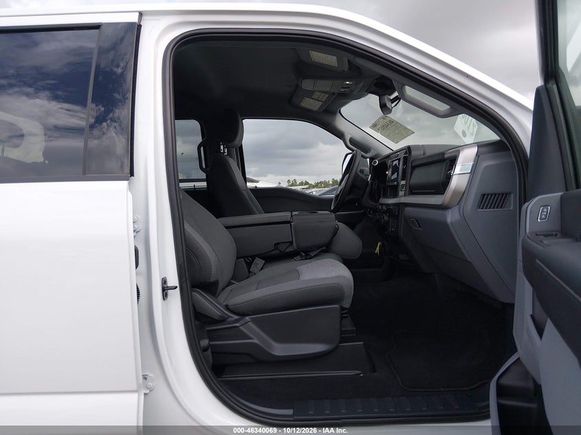 2027 Ford F250 VIN 1FT7W2BM2VEC28391 IAAI salvage auction — REAR END, Enterprise Vehicles Clear Only (Texas), sold $44,500 on 2026-10-15 (photo 5)