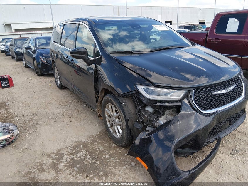 2025 Chrysler Pacifica VIN 2C4RC1BG2SR560819 — IAAI salvage auction photo