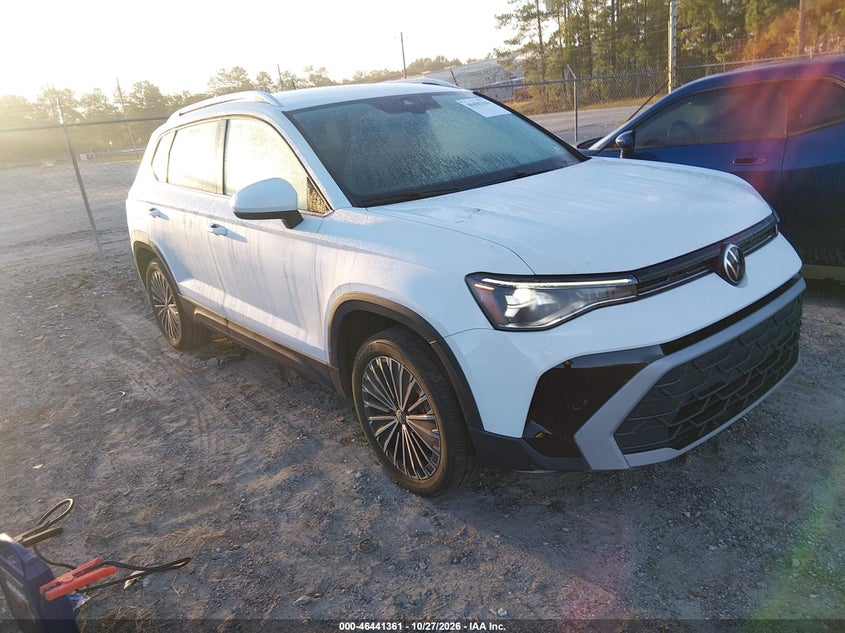 2025 Volkswagen Taos VIN 3VVSC7B26SM028104 — IAAI salvage auction photo