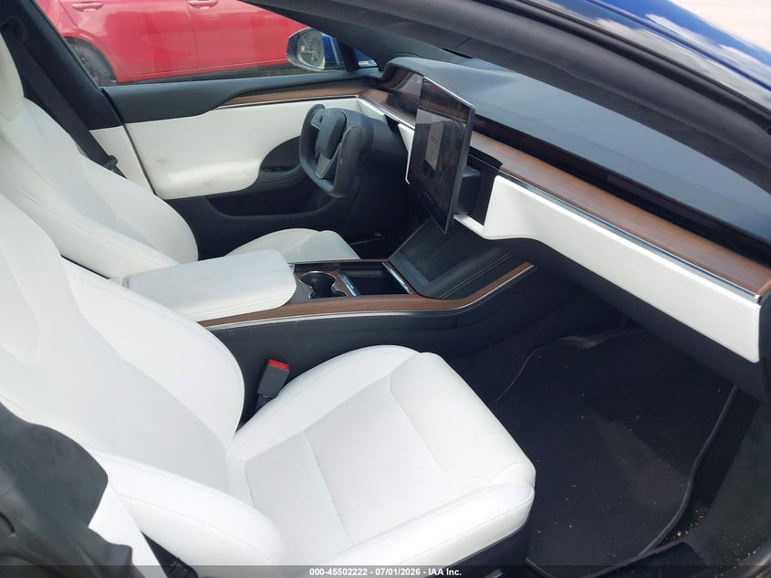 2023 Tesla Model s VIN 5YJSA1E54PF500660 IAAI salvage auction — LEFT FRONT, Salvage Title, sold $13,600 on 2026-07-30 (photo 5)