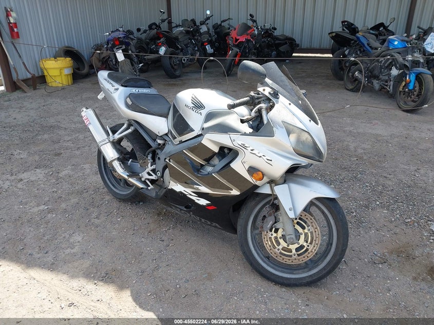 2003 Honda Cbr600 VIN JH2PC35143M400415 IAAI salvage auction — RIGHT FRONT, Clear - Dealer Only (California), sold $850 on 2026-07-07 (photo 1)