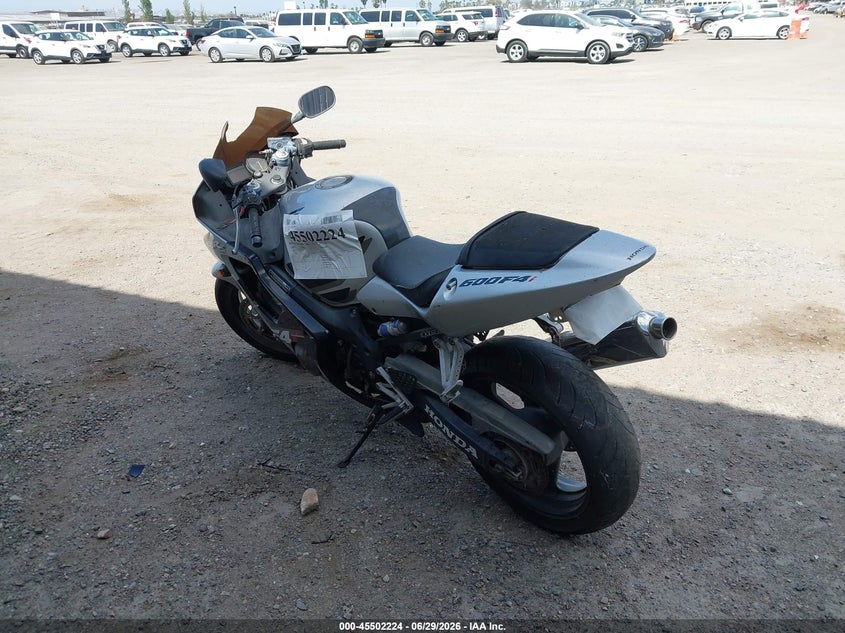 2003 Honda Cbr600 VIN JH2PC35143M400415 IAAI salvage auction — RIGHT FRONT, Clear - Dealer Only (California), sold $850 on 2026-07-07 (photo 3)