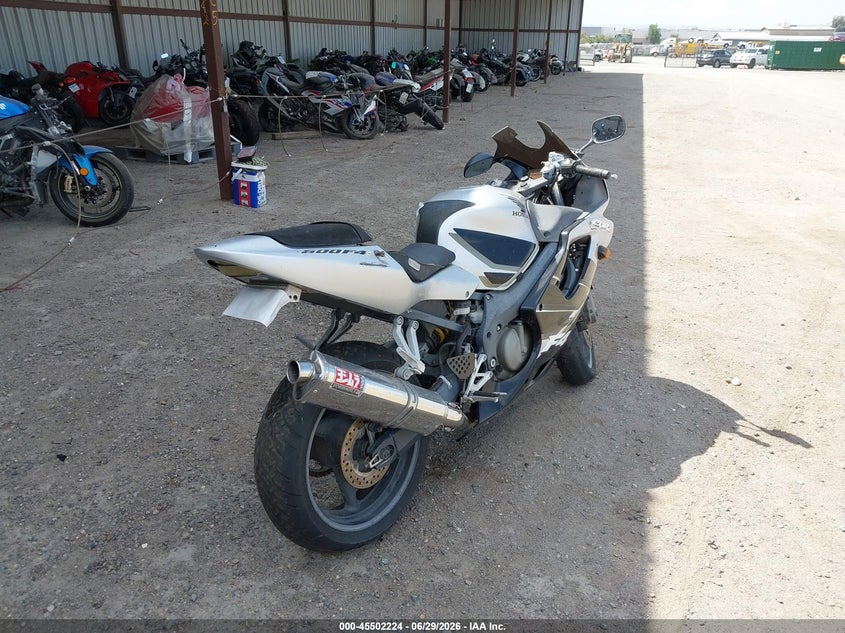 2003 Honda Cbr600 VIN JH2PC35143M400415 IAAI salvage auction — RIGHT FRONT, Clear - Dealer Only (California), sold $850 on 2026-07-07 (photo 4)