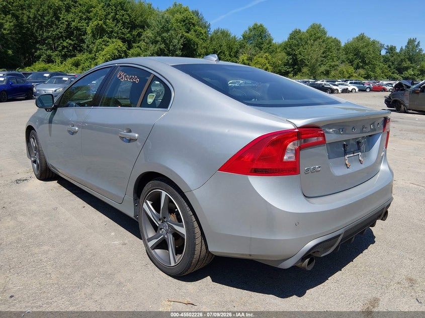 2012 Volvo S60 VIN YV1902FH6C2083257 IAAI salvage auction — RIGHT FRONT, Salvage (Connecticut), sold $425 on 2026-07-23 (photo 3)
