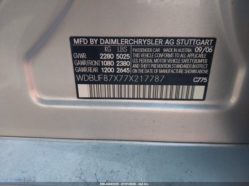 2007 Mercedes-benz E-class VIN WDBUF87X77X217787 IAAI salvage auction — REAR END, Salvage (Georgia), sold $1,400 on 2026-08-08 (photo 9)