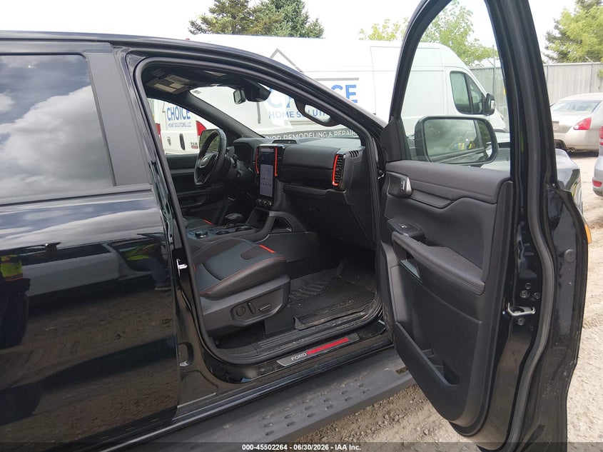 2025 Ford Ranger VIN 1FTER4LR3SLE24867 IAAI salvage auction — FRONT END, Salvage Title, sold $18,900 on 2026-07-30 (photo 5)