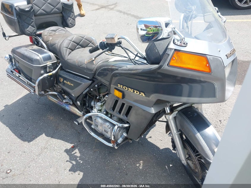 1983 Honda Gl1100 VIN 1HFSC0222DA307934 IAAI salvage auction — NORMAL WEAR, Clear (Virginia), sold $50 on 2026-07-07 (photo 1)
