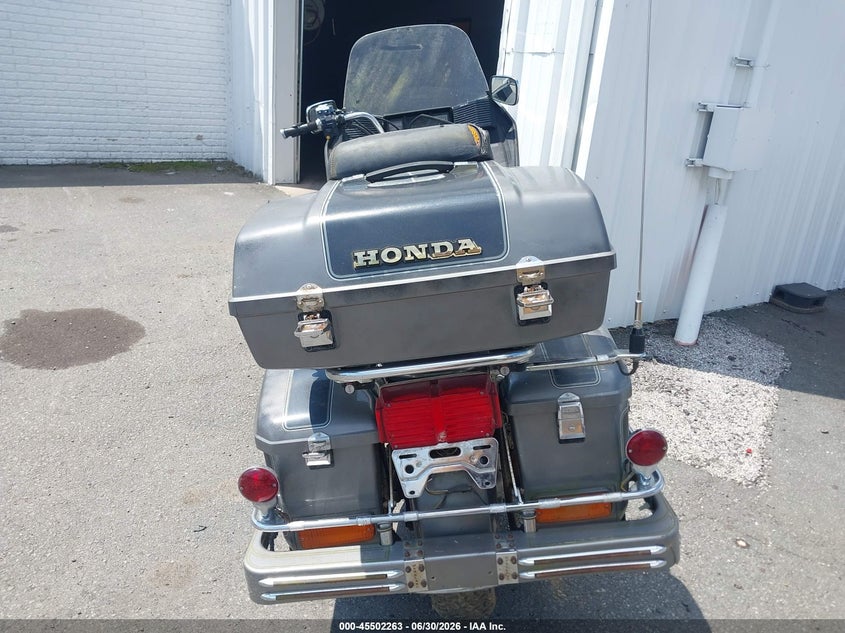 1983 Honda Gl1100 VIN 1HFSC0222DA307934 IAAI salvage auction — NORMAL WEAR, Clear (Virginia), sold $50 on 2026-07-07 (photo 6)