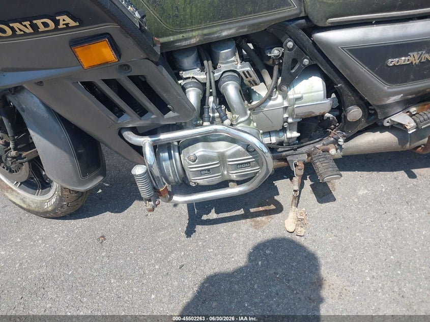 1983 Honda Gl1100 VIN 1HFSC0222DA307934 IAAI salvage auction — NORMAL WEAR, Clear (Virginia), sold $50 on 2026-07-07 (photo 9)