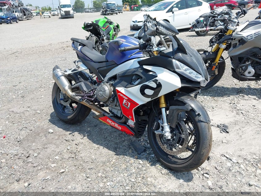 2023 Aprilia Rs VIN ZD4KSUG02PS001475 IAAI salvage auction — LEFT FRONT, Salvage (Pennsylvania), sold $3,000 on 2026-08-18 (photo 1)