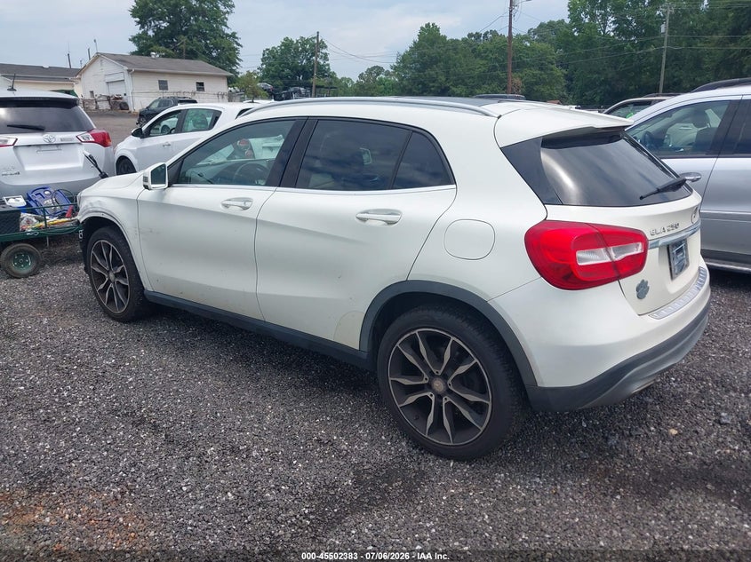 2016 Mercedes-benz Gla-klasse VIN WDCTG4EB0GJ256728 IAAI salvage auction — LEFT FRONT, Salvage (South Carolina), sold $2,750 on 2026-07-23 (photo 3)