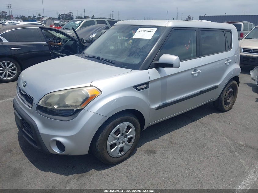 2013 Kia Soul VIN KNDJT2A51D7542609 IAAI salvage auction — REAR END, Clear (Arizona), sold $1,050 on 2026-07-13 (photo 2)