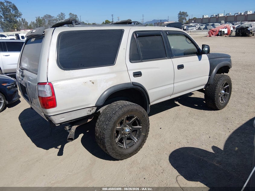 1998 Toyota 4runner VIN JT3GM84R8W0026272 IAAI salvage auction — NORMAL WEAR, App For Dup Clear (California), sold $350 on 2026-07-08 (photo 4)