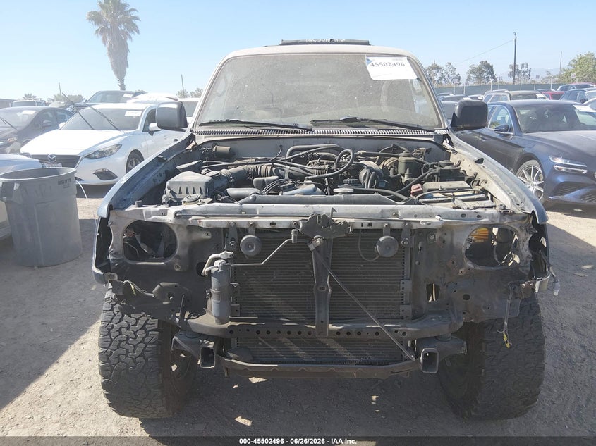 1998 Toyota 4runner VIN JT3GM84R8W0026272 IAAI salvage auction — NORMAL WEAR, App For Dup Clear (California), sold $350 on 2026-07-08 (photo 6)