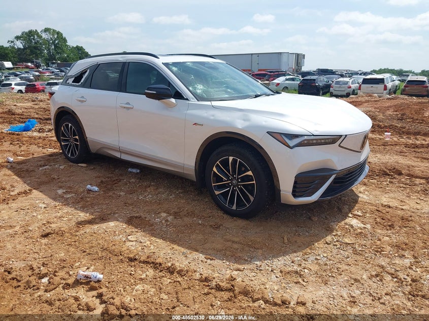 2024 Acura Zdx VIN 4W5KHNRLXRZ511769 IAAI salvage auction — HAIL, Clear (Missouri), sold $12,450 on 2026-08-06 (photo 1)