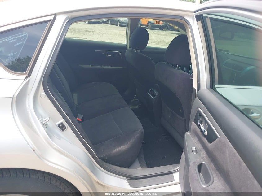 2013 Nissan Altima VIN 1N4AL3AP5DC192499 IAAI salvage auction — NORMAL WEAR, Clear (Pennsylvania), sold $400 on 2026-07-06 (photo 8)