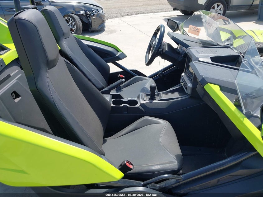 2023 Polaris Slingshot VIN 57XAAPGD8P8158205 IAAI salvage auction — FRONT END, Original (Texas), sold $7,200 on 2026-08-17 (photo 5)