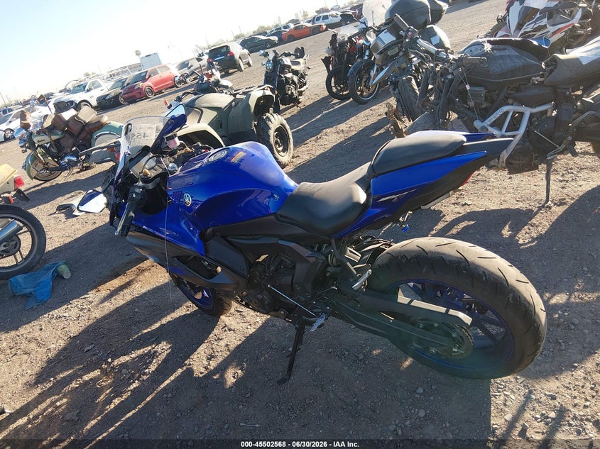 2024 Yamaha Yzf VIN JYARM38E2RA012411 IAAI salvage auction — SIDE, Salvage (Arizona), sold $2,050 on 2026-07-28 (photo 3)
