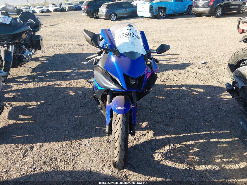 2024 Yamaha Yzf VIN JYARM38E2RA012411 IAAI salvage auction — SIDE, Salvage (Arizona), sold $2,050 on 2026-07-28 (photo 5)