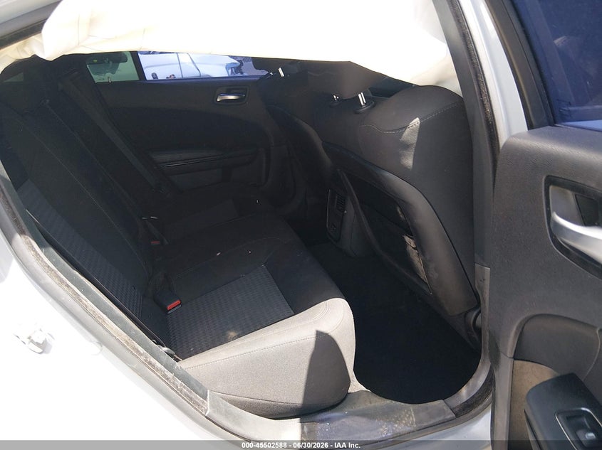 2022 Dodge Charger VIN 2C3CDXCT1NH202045 IAAI salvage auction — FRONT & REAR, Salvage Title, sold $4,050 on 2026-10-04 (photo 8)