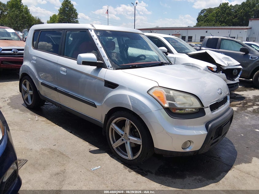 2010 Kia Soul VIN KNDJT2A26A7032824 IAAI salvage auction — FRONT END, Salvage (North Carolina), sold $925 on 2026-07-27 (photo 1)