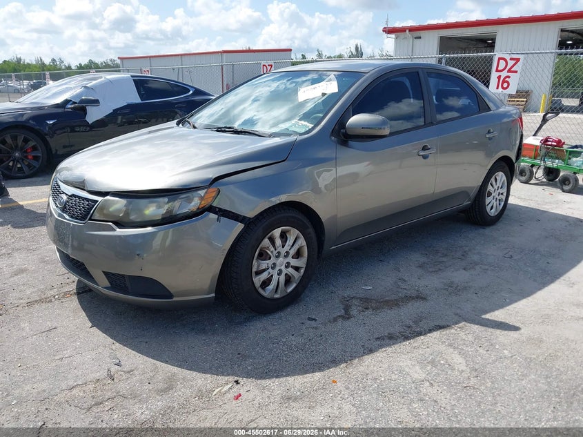 2012 Kia Forte VIN KNAFU4A28C5570581 IAAI salvage auction — FRONT & REAR, Rebuildable (Florida), sold $800 on 2026-07-27 (photo 2)