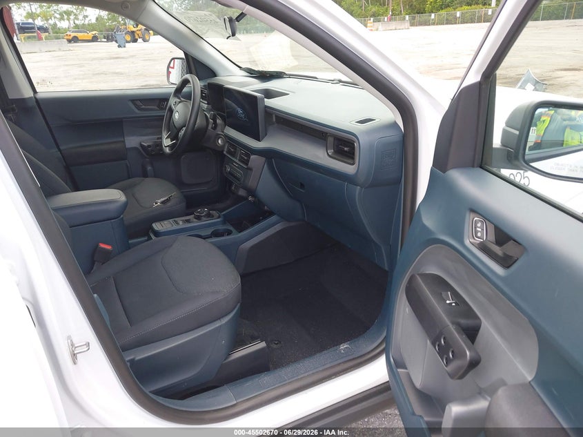 2026 Ford Maverick VIN 3FTTW8A30TRA18361 IAAI salvage auction — FRONT & REAR, Salvage Title, sold $10,100 on 2026-07-30 (photo 5)