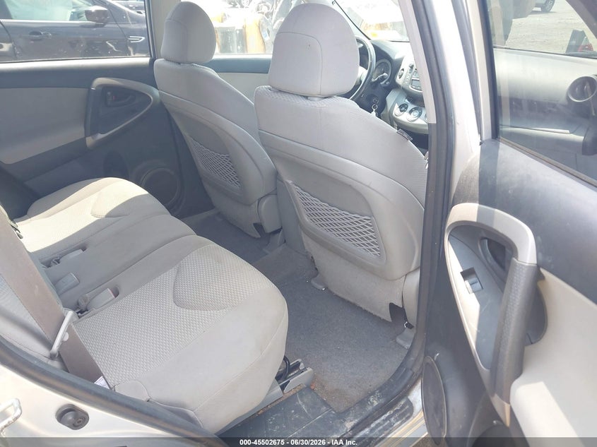 2006 Toyota Rav4 VIN JTMBD31VX65007588 IAAI salvage auction — RIGHT FRONT, Mv-907A (New York), sold $625 on 2026-07-28 (photo 8)